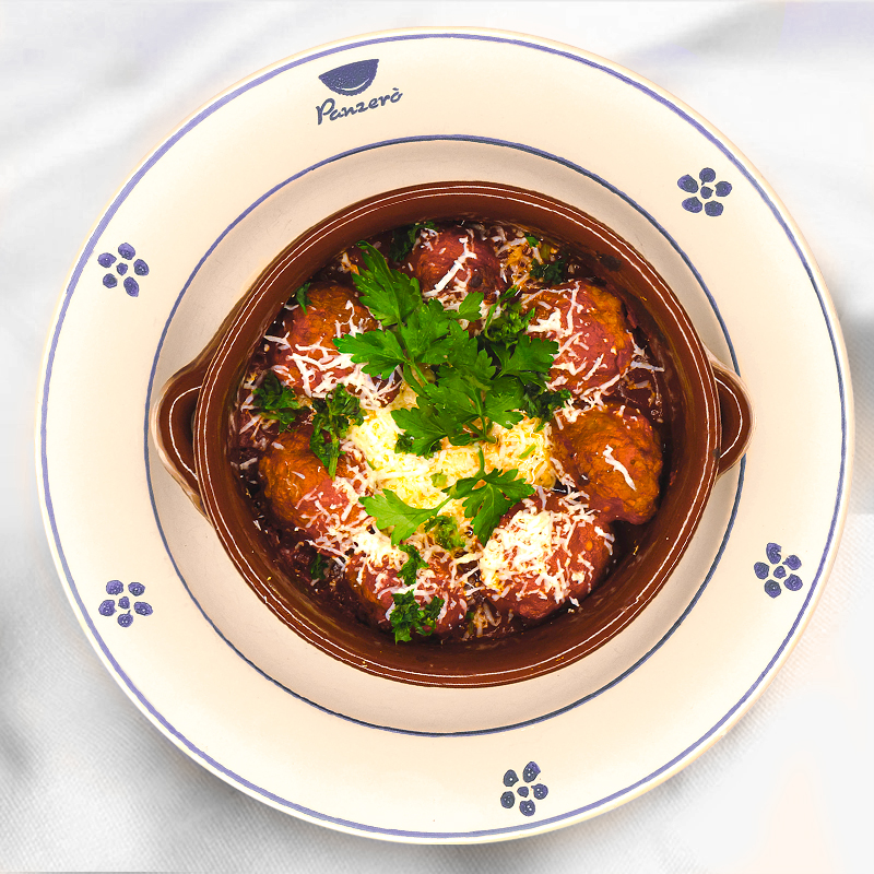 Nonna's Polpette al Sugo